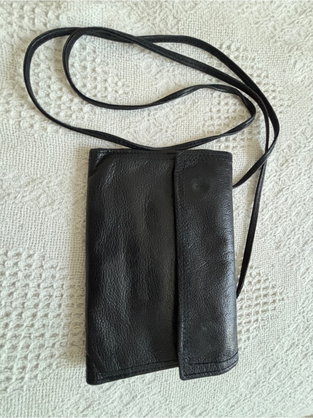 Black Leather Kenneth Cole  Crossbody Pouch